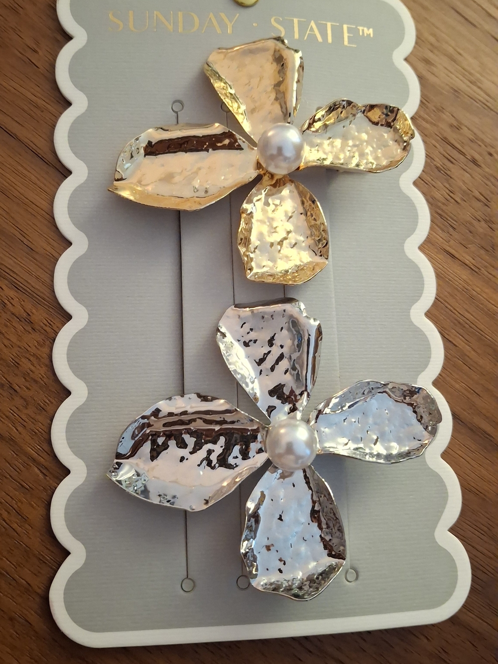 Sunday State Gold and Silver Flower Hair Accessories